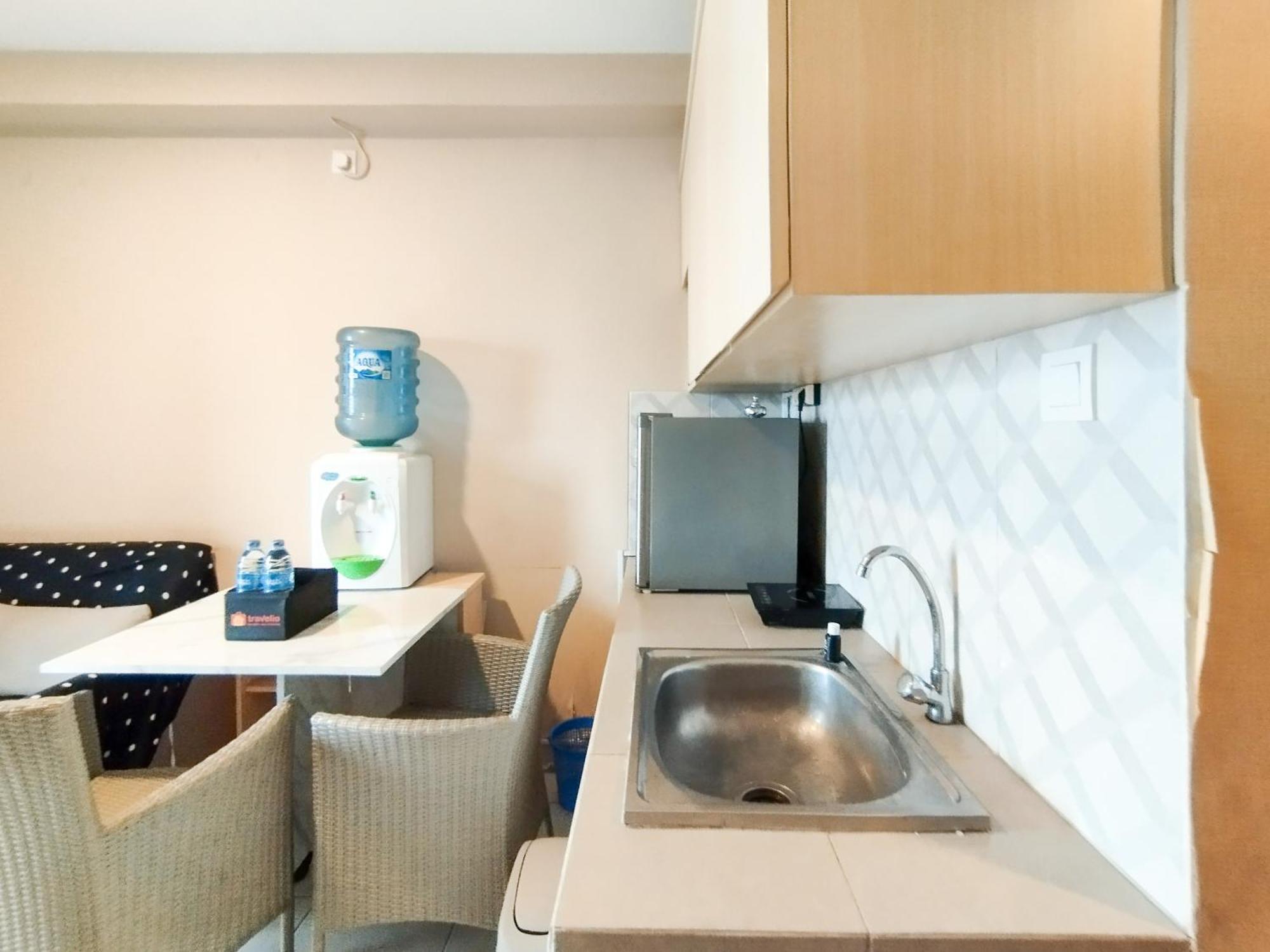 2br At Mekarwangi Square Cibaduyut By Travelio Apartemen *