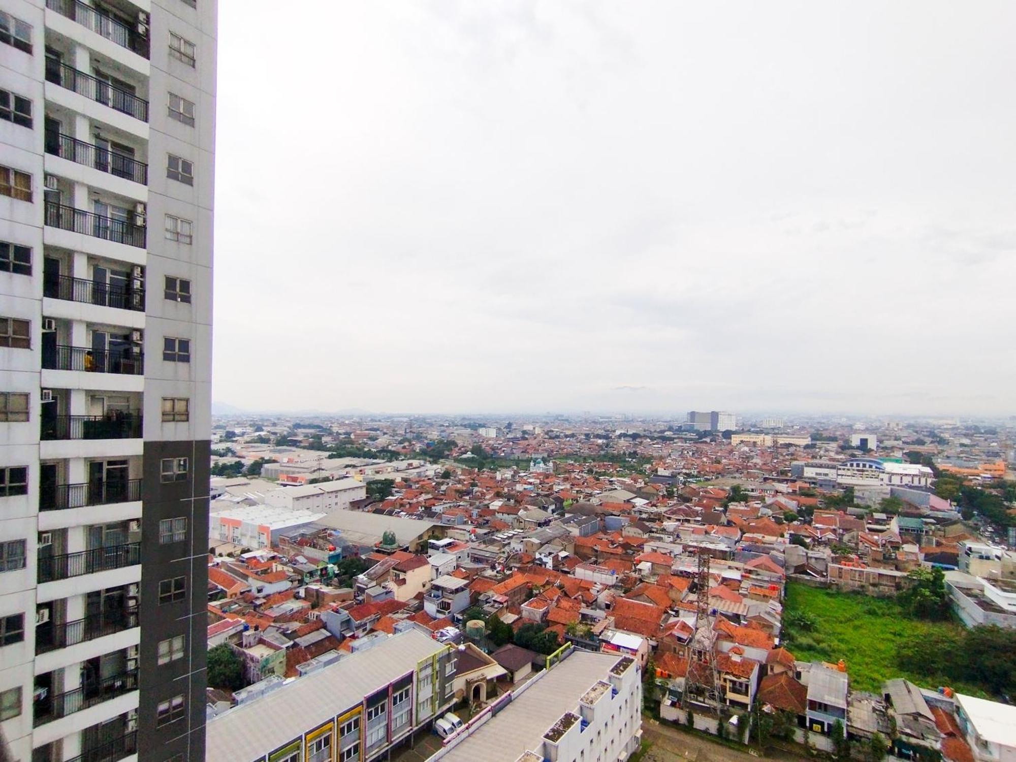 2br At Mekarwangi Square Cibaduyut By Travelio * Bandung