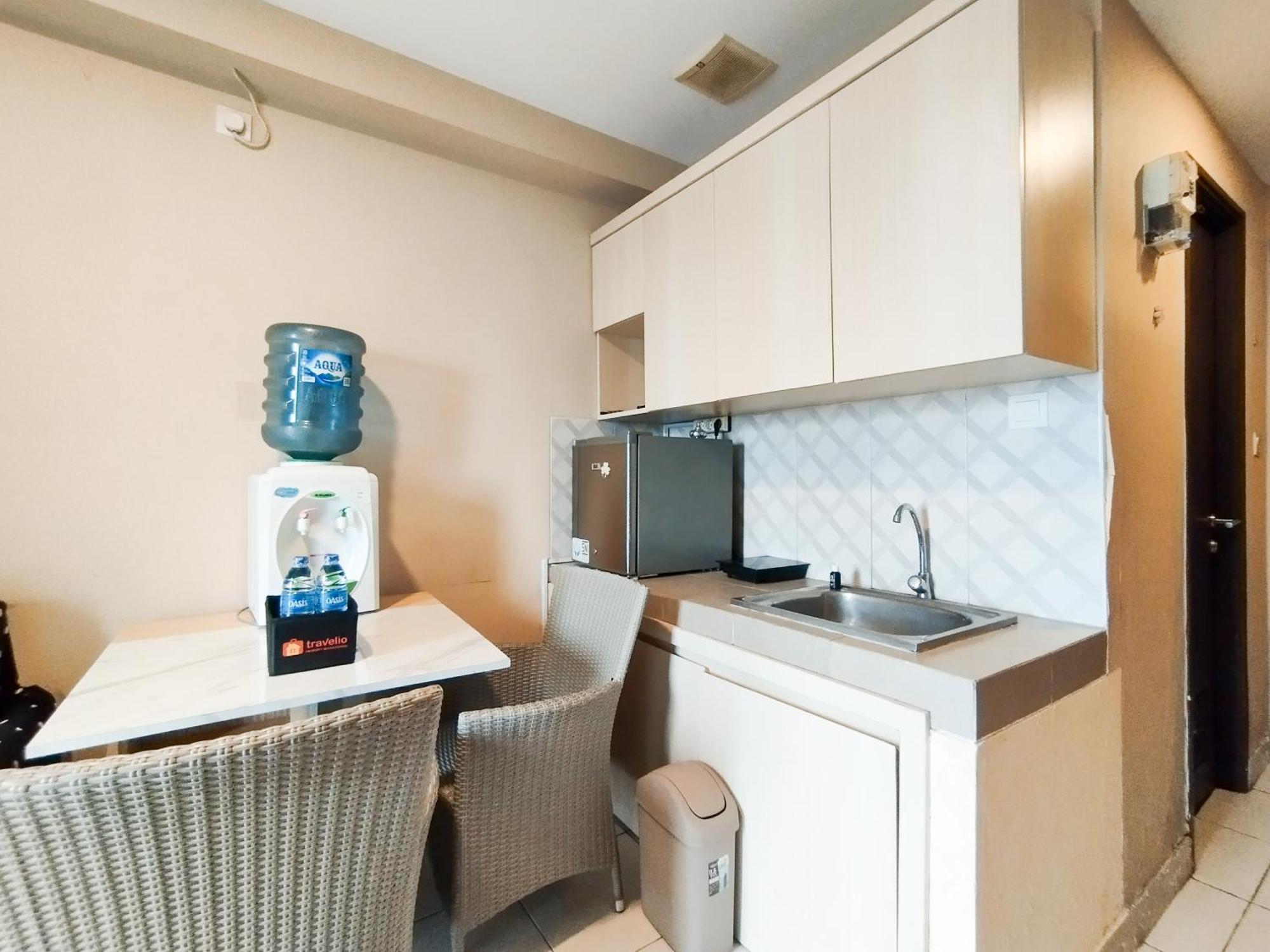 2br At Mekarwangi Square Cibaduyut By Travelio * Bandung