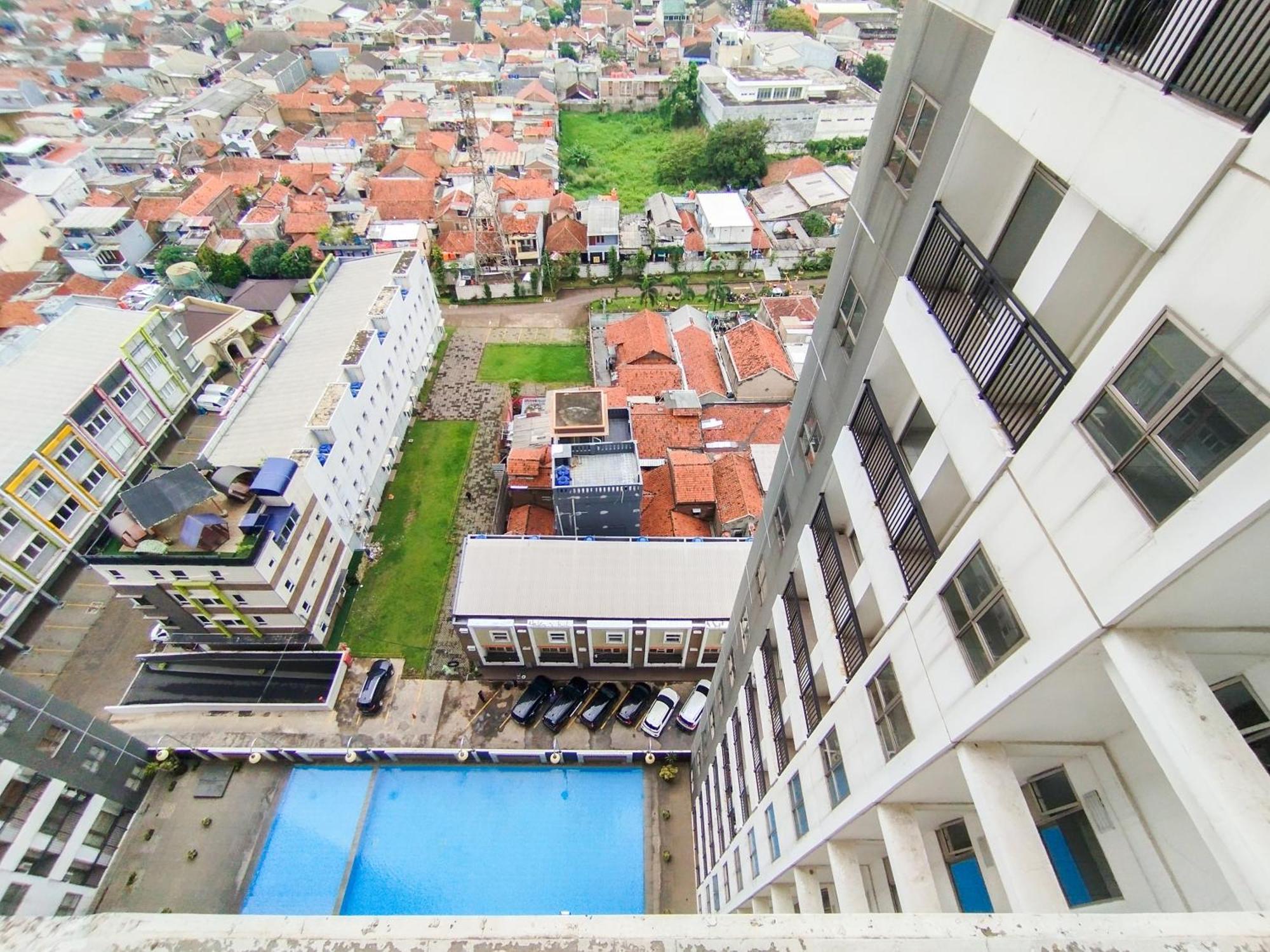 2br At Mekarwangi Square Cibaduyut By Travelio Bandung